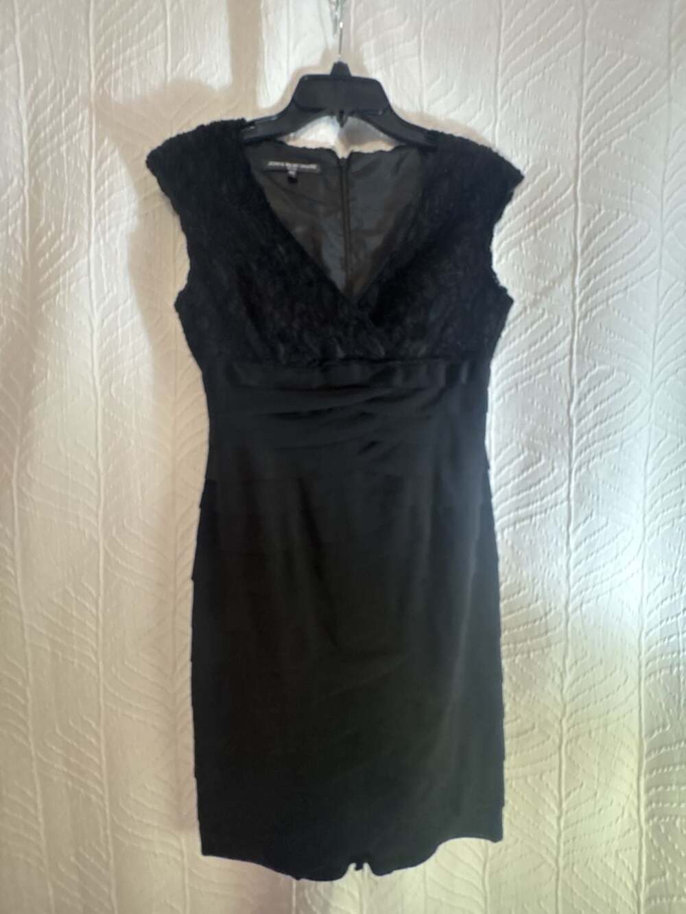 Jones Wear Dress Petite Black Lace Formal Dress Cap Sleeve Tiered Layered Sz  6P